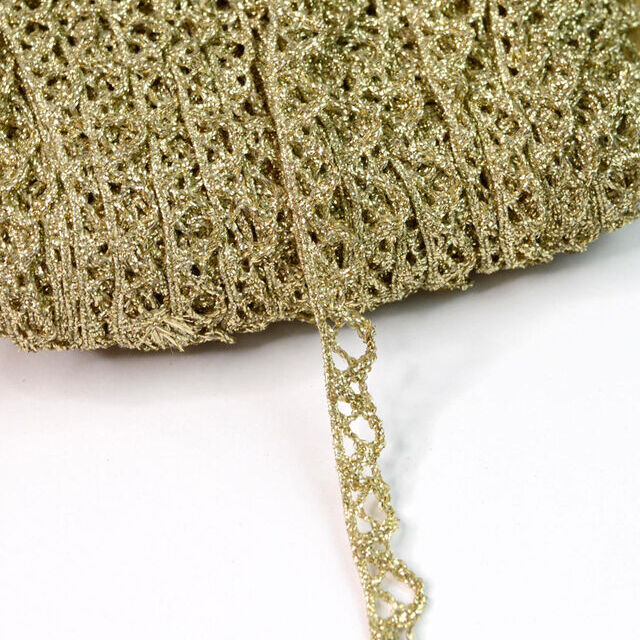 Gold Lurex Trim - Scallop (10mm)