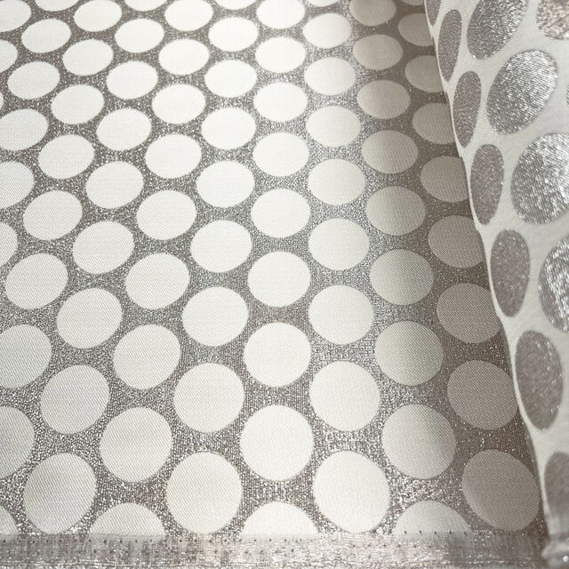 Brocade - Spot Cream