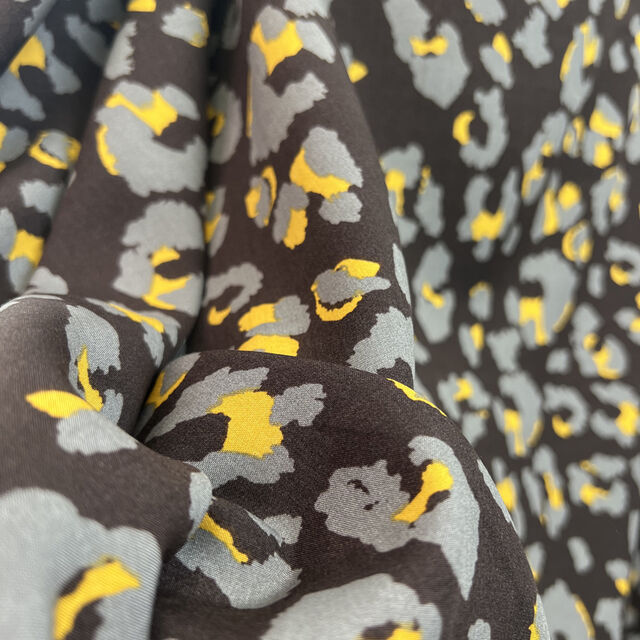 Viscose Poplin Challis - Rosette